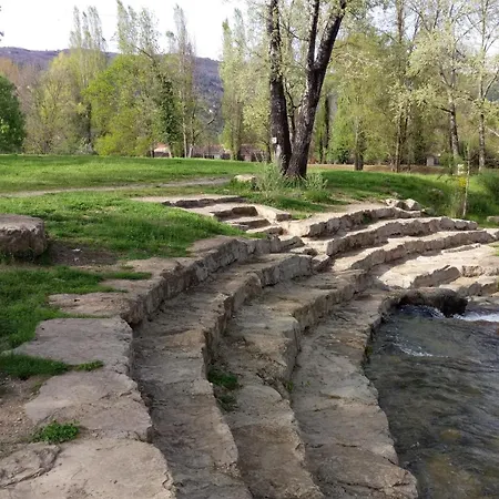 Le Moulin Aux Chandelles 2, Vacances & W-e, Vues Riviere, Montagne & Ville, Tout Confort Deconnecte, Eclairage Bougies, Connexions A 200m Au Centre Le Vigan Gite Les Amoureux De L'arre, Randonnee Chemin De Saint-guilhem-le-desert, Lire Profil Avant R Le Vigan (Gard)