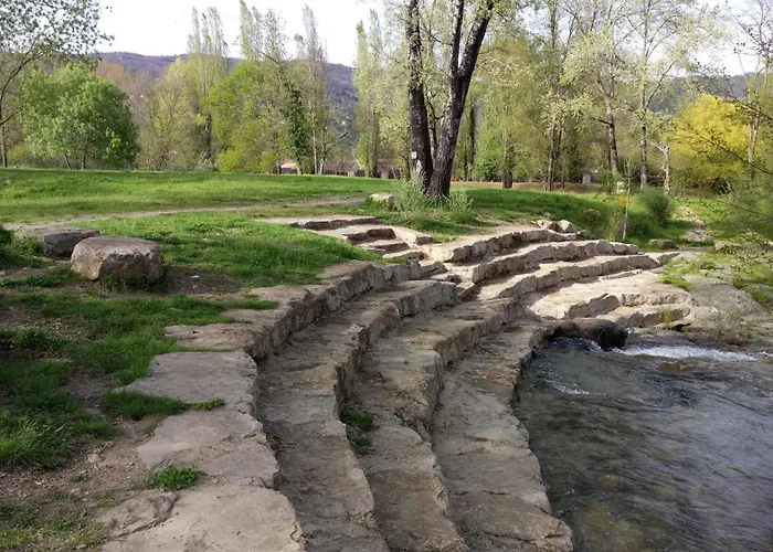 Le Moulin Aux Chandelles 2, Vacances & W-e, Vues Riviere, Montagne & Ville, Tout Confort Deconnecte, Eclairage Bougies, Connexions A 200m Au Centre Le Vigan Gite Les Amoureux De L'arre, Randonnee Chemin De Saint-guilhem-le-desert, Lire Profil Avant R Le Vigan (Gard)